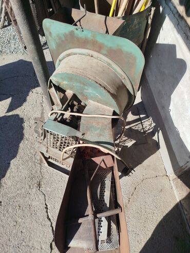 Кормодробилки: Зернодробилка/кормоизмельчитель с вентилятором и ситами - — 6