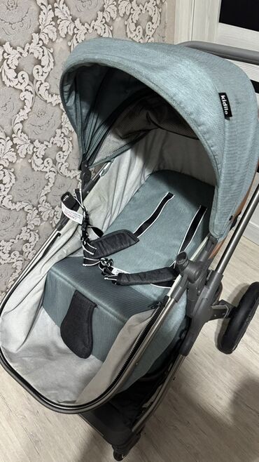 Gəzinti arabaları: Klassik gəzinti arabası, Kidilo, İşlənmiş, Yaş: 12-18 ay, Ünvandan götürmə — 3