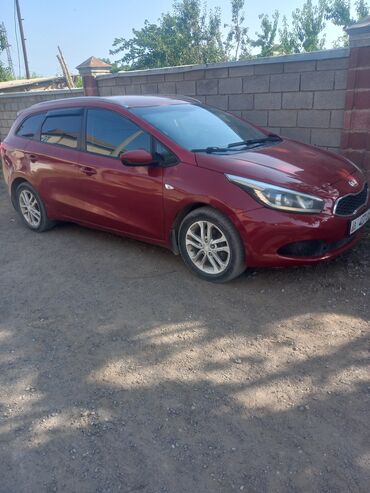 рассрочка продаю: Kia Ceed: 2025 г., 1.6 л, Механика, Бензин, Универсал
