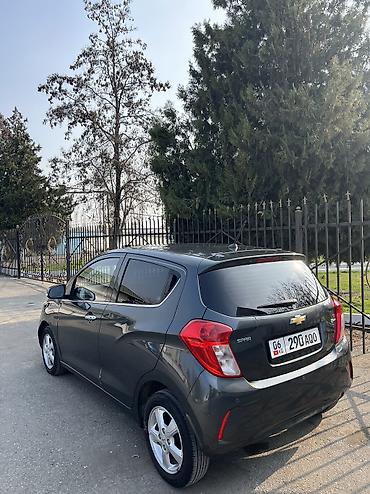 Chevrolet: Chevrolet Spark: 2017 г., 1 л, Бензин, Хэтчбэк — 4