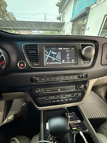 Kia: Kia Carnival: 2020 г., Автомат, Минивэн — 9