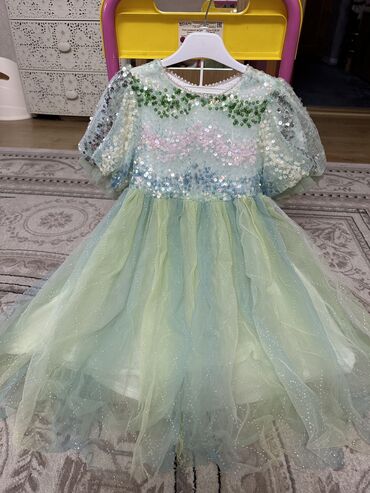 красивые платья: Детское платье, цвет - Зеленый, Новый