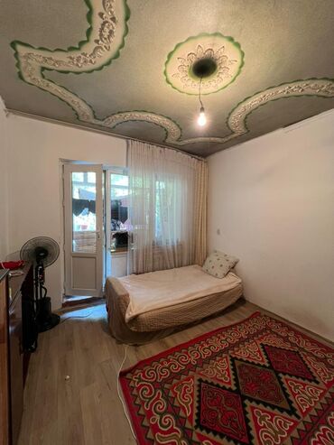раздольное село: 50 м², Без мебели