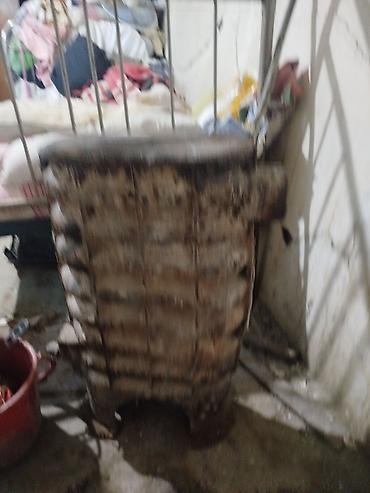 Dəmir soba/peç – odun və kömürlə qızdırmaq üçün. - Material: qalın
