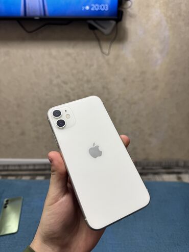 Apple iPhone: IPhone 11, Б/у, 128 ГБ, 84 %