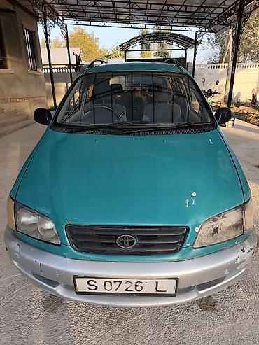 leksus gs 300: Toyota Ipsum: 1997 г., Бензин — 4