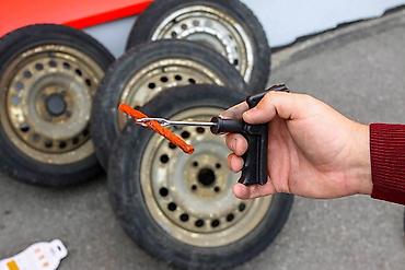 Шиномонтаж: Вулканизация на выезд— выездная помощь на дороге Описание услуги: - — 9