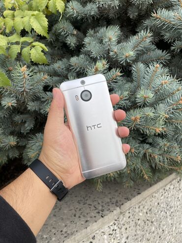 htc 4 дюйма: HTC One M9 | Б/у | 32 ГБ | цвет - Серебристый | Слот для SD карты