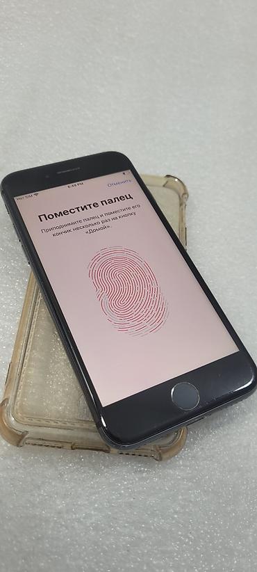 Apple iPhone: IPhone 8, Б/у, 64 ГБ, Черный, Чехол, 70 % — 9