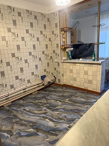 tap az ağstafa: Bakı, 3 otaqlı, Köhnə tikili, m. 8 Noyabr, 80 kv. m — 10