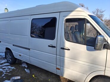 Легкий грузовой транспорт: Легкий грузовик, Mercedes-Benz — 7