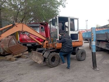 Транспорт: Продаю эксковатор самсунг 55 находится в г.Бишкек