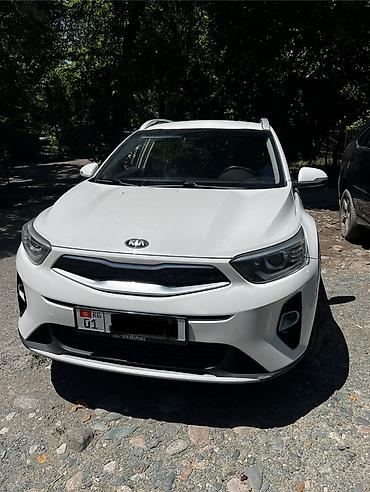 2026: Kia Stonic: 2019 г., 1.4 л, Автомат, Бензин, Хэтчбэк — 1