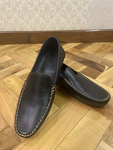 турецкую мужскую обувь: Турецкие туфли мужские Lorenzo Martins. Размер 39
