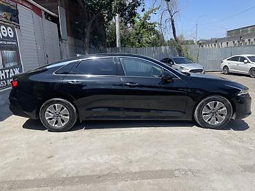 geely e5: Kia K5: 2022 г., 2 л, Автомат, Гибрид, Седан — 3