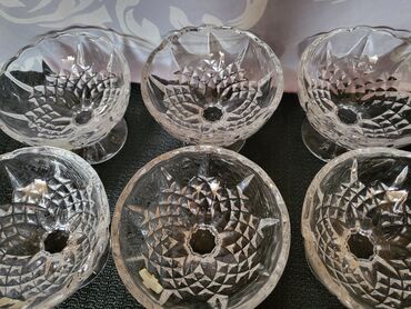 Čaše: Case nove kristal Zajecar za poslastice iz 70ih. Case kristal,za — 6