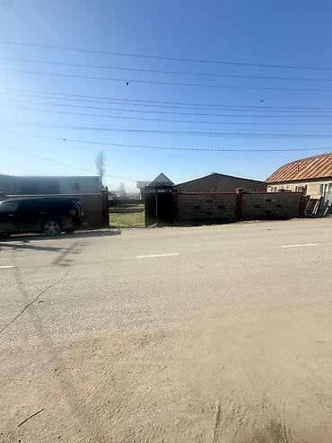 Продажа коттеджей и домов: Продаётся дом с участком. - Жилое помещение с двумя комнатами — 10