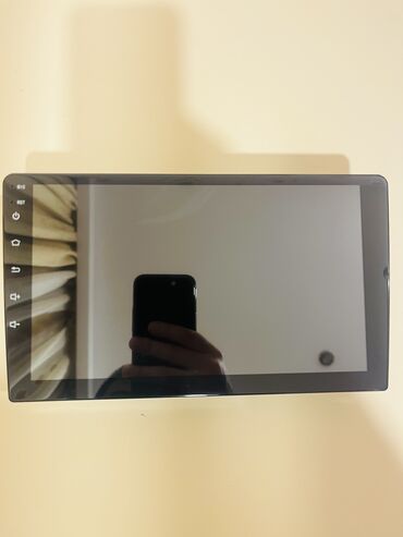 монитор для пк: İslek veziyyetde android manitordu qıragında olan duymeler islemir