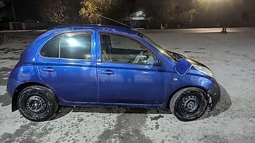 с4 2: Nissan March: 2002 г., Бензин — 3