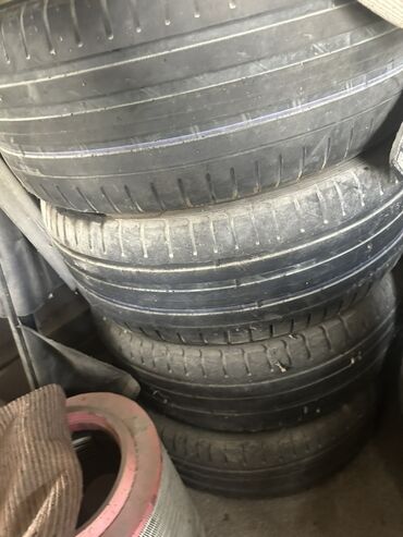 бампер фит ария: Автомобильные шины размерностью 255/55 R19. Шины имеют протектор с