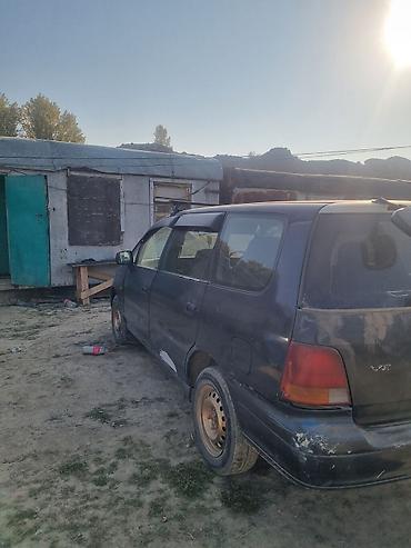 5: Honda Odyssey: 1995 г., 2.3 л, Автомат, Бензин, Минивэн — 4
