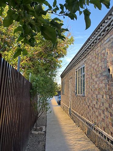 Продажа коттеджей и домов: 🏡 Сатылат: Чүй облусу, Станция Ивановка айылында кирпичтен салынган үй — 12