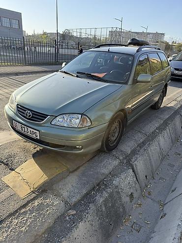 смешанный: Toyota Avensis: 2002 г., Механика, Бензин, Универсал — 5