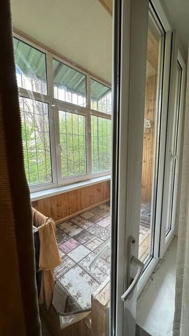 квартиры в рассрочку ош: 3 комнаты, 62 м², 105 серия, 1 этаж, Косметический ремонт