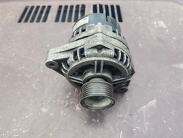Auto delovi: Alternator Lada 112 -14V 80A. Polovno, ocuvano. Skinuto sa rastavljene — 1