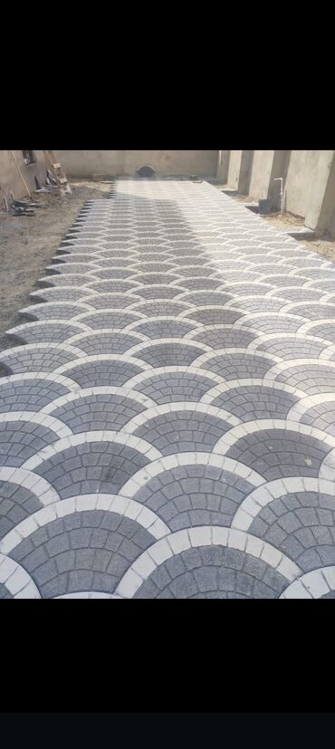 Beton plitələr: Bakı daş döşəmə plitələri – dekorativ və funksional həllər Məhsul: - — 7