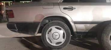 цены на машины бишкек: Mercedes-Benz W124: 2 л, Механика, Бензин, Седан