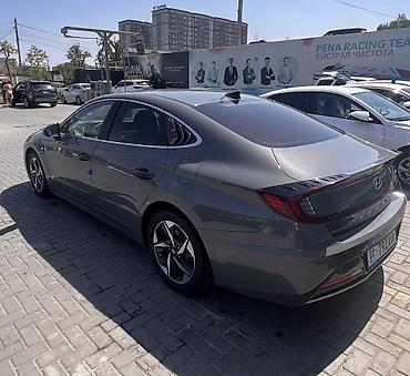 Hyundai: Hyundai Sonata: 2019 г., 2 л, Автомат, Газ, Седан — 8