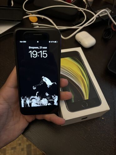 айфон 6 чехлы: IPhone SE 2020, Б/у, 128 ГБ, Черный, Чехол, Коробка, 77 %