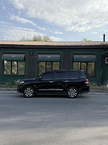 Унаа сатуу: Toyota Land Cruiser: 2017 г., 4.6 л, Автомат, Бензин, Жол тандабас — 7
