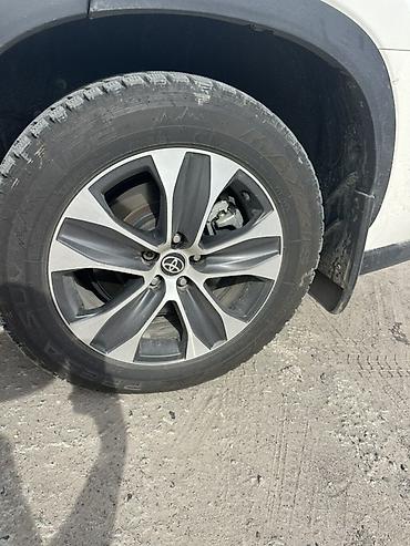 рав 4 диски: Колеса в сборе 235 / 60 / R 18, Зима, Б/у, Комплект, Внедорожные (АТ/МТ), Литые, отверстий - 5 — 7