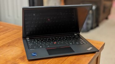 Lenovo: Lenovo 14 ", Intel Xeon, 512 GB