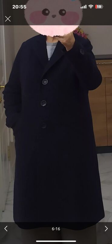 Пальто: 1. Продаю белую куртку Uniglo, новая с этикеткой. Размер 3ХЛ — 15