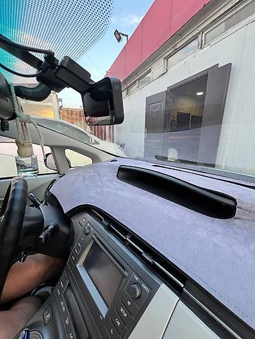 pir: Toyota Prius 30 накидка на панель из фабричной алькантары — 2