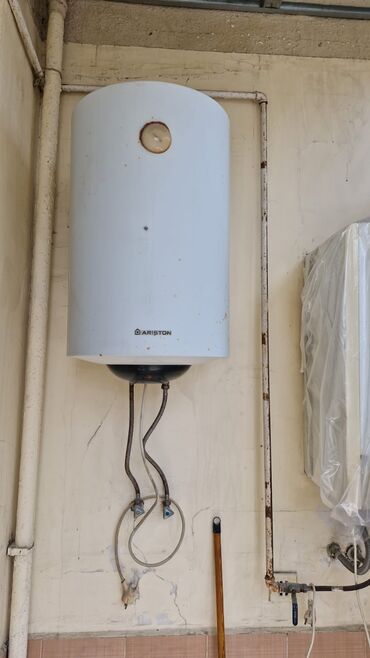 Aristonlar: Ariston 80 l, İşlənmiş, Kredit yoxdur, Ünvandan götürmə