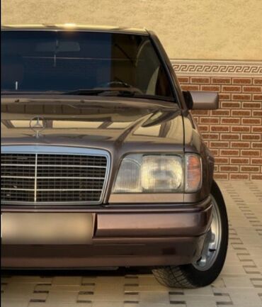 женские машины не дорогои: Mercedes-Benz W124: 1993 г., 2.2 л, Механика, Бензин, Седан