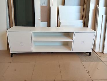 TV altlığı: Düz TV altlığı — 2