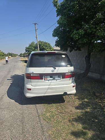 бардачки: Toyota Estima: 2000 г., 3 л, Автомат, Газ, Минивэн — 5