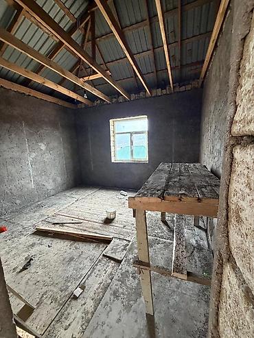 Həyət evləri və villaların satışı: 3 otaqlı, 210 kv. m, Təmirsiz — 10