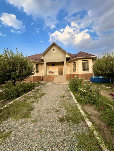 дом рынок дордой: Дом, 220 м², 7 комнат, Собственник, Евроремонт
