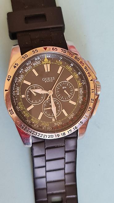 armani diamonds muski: GUESS muški analogni ručni sat sa hronografskim izgledom. - Kućište — 1