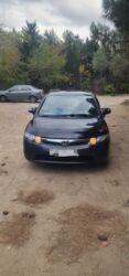 нива на запчасти: Honda Civic: 1.3 л | 2010 г. Седан