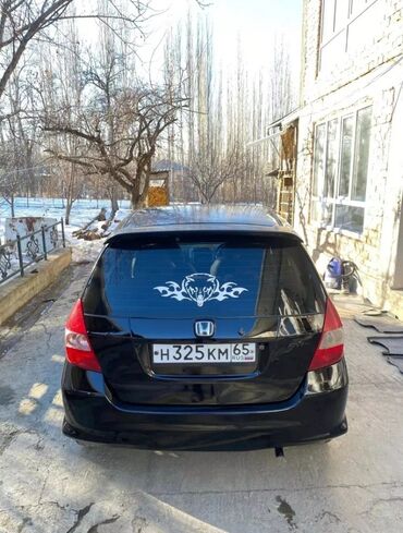 степ машина: Honda Fit: 2002 г., 1.3 л, Вариатор, Бензин