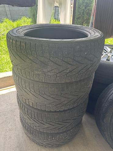 Унаа: Дөңгөлөктөр монтажда 255 / 50 / R 20, Жай, Колдонулган, Комплект, Жол тандабастар (АТ/МТ), Куйма, тешиктери - 5 — 4