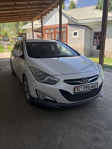 xpeng g3: Hyundai i40: 2014 г., 2 л, Бензин, Универсал — 3