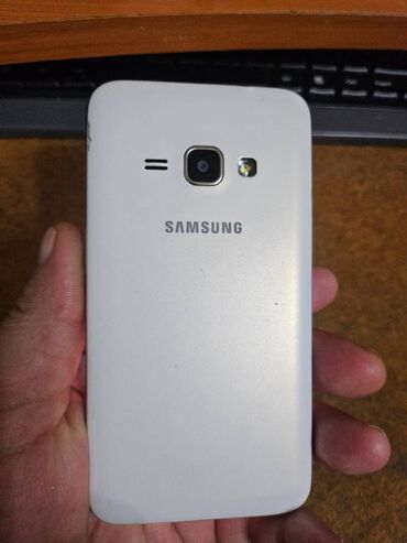 Samsung: Samsung Galaxy J1 2016, bоја - Bela na lalafo.rs — 9 Samsung: Samsung Galaxy J1 2016, bоја - Bela — 9